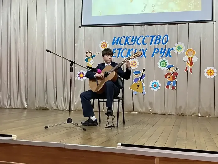 6797DB26-DF3D-4DEC-A467-8EEB6EB9441C